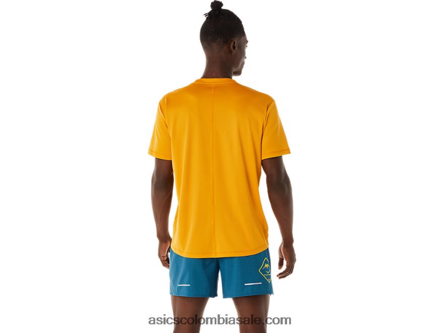 hombres Asics top de manga corta con logo fujitrail tormenta de arena 20X82N420