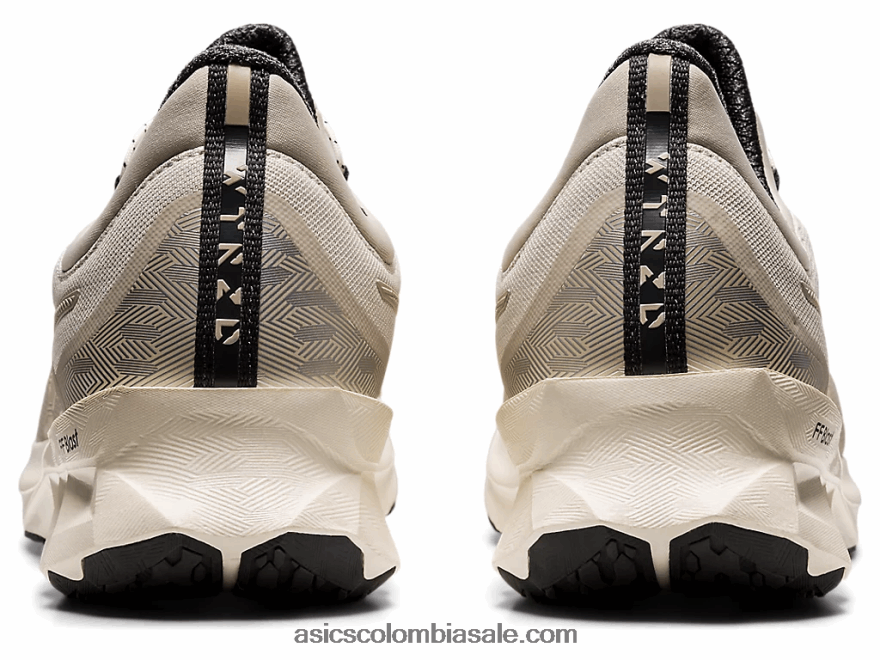 hombres Asics sps novablast humo gris 20X82N2021