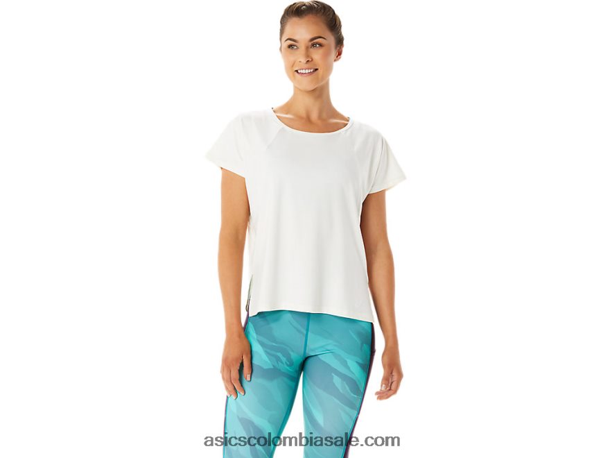mujer Asics top de manga corta con abertura lateral crema 20X82N2941